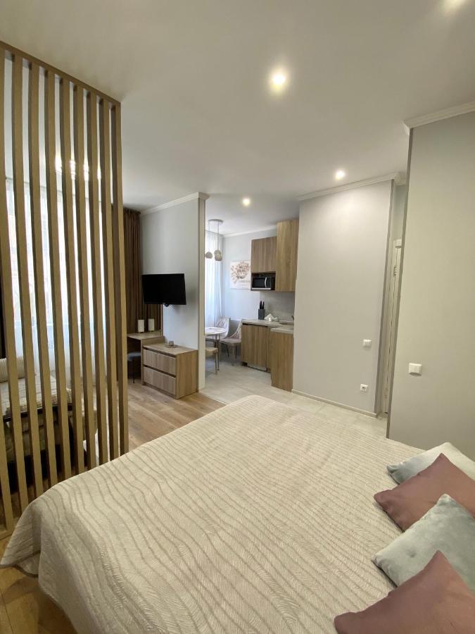 Homelike Apartment Lviv Exterior photo